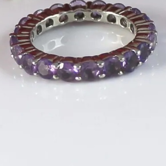 Eternity ring with natural amethysts in sterling silver - Picture 3 of 3